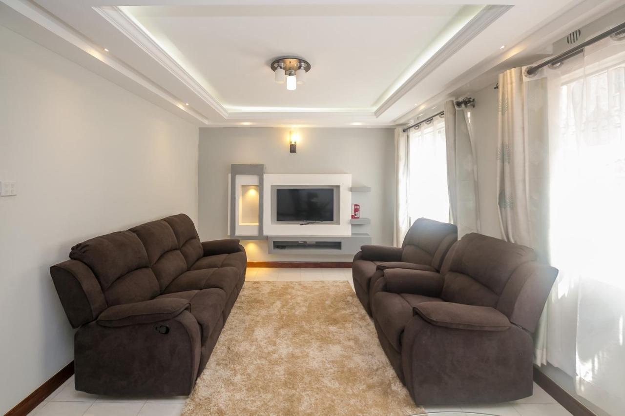Esterina Suites Nairobi Extérieur photo